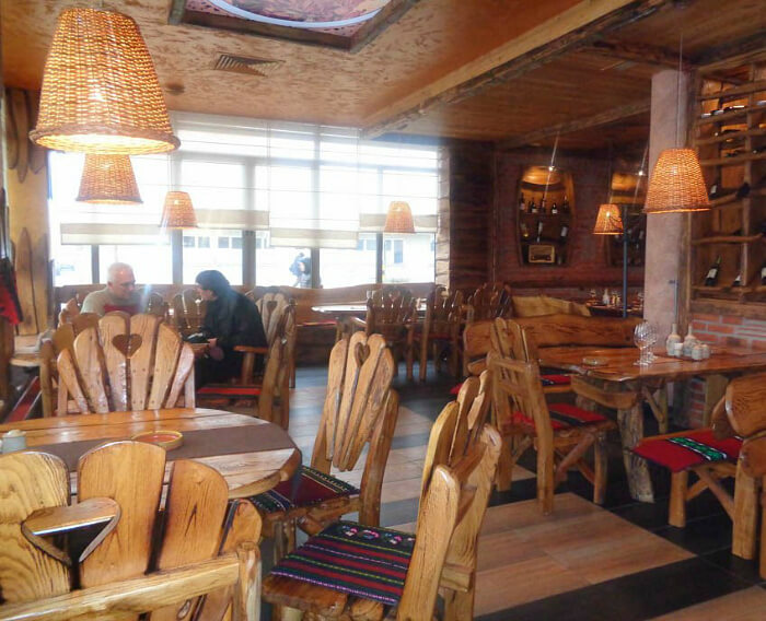 restaurant park